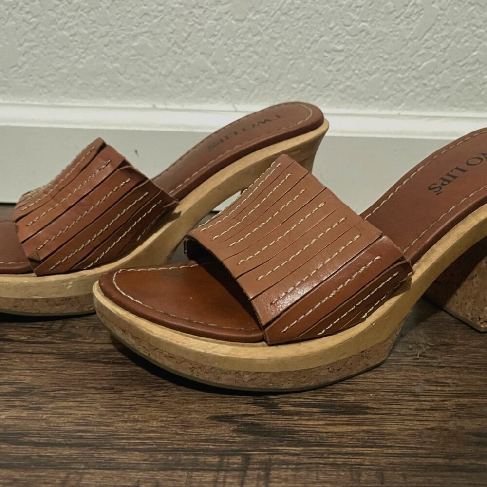 Two Lips Slip-on Mule with Chunky Platform Heel